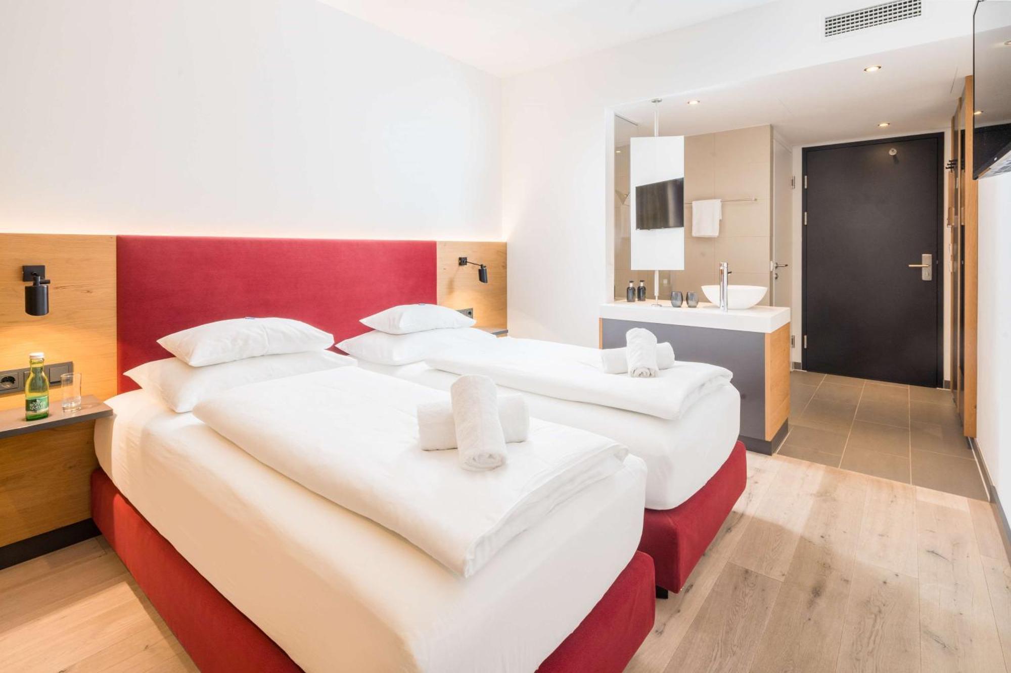 ไดมอนด์ ซิตี้ โฮเทล ทูลน์ Hotel Tulln An Der Donau ภายนอก รูปภาพ