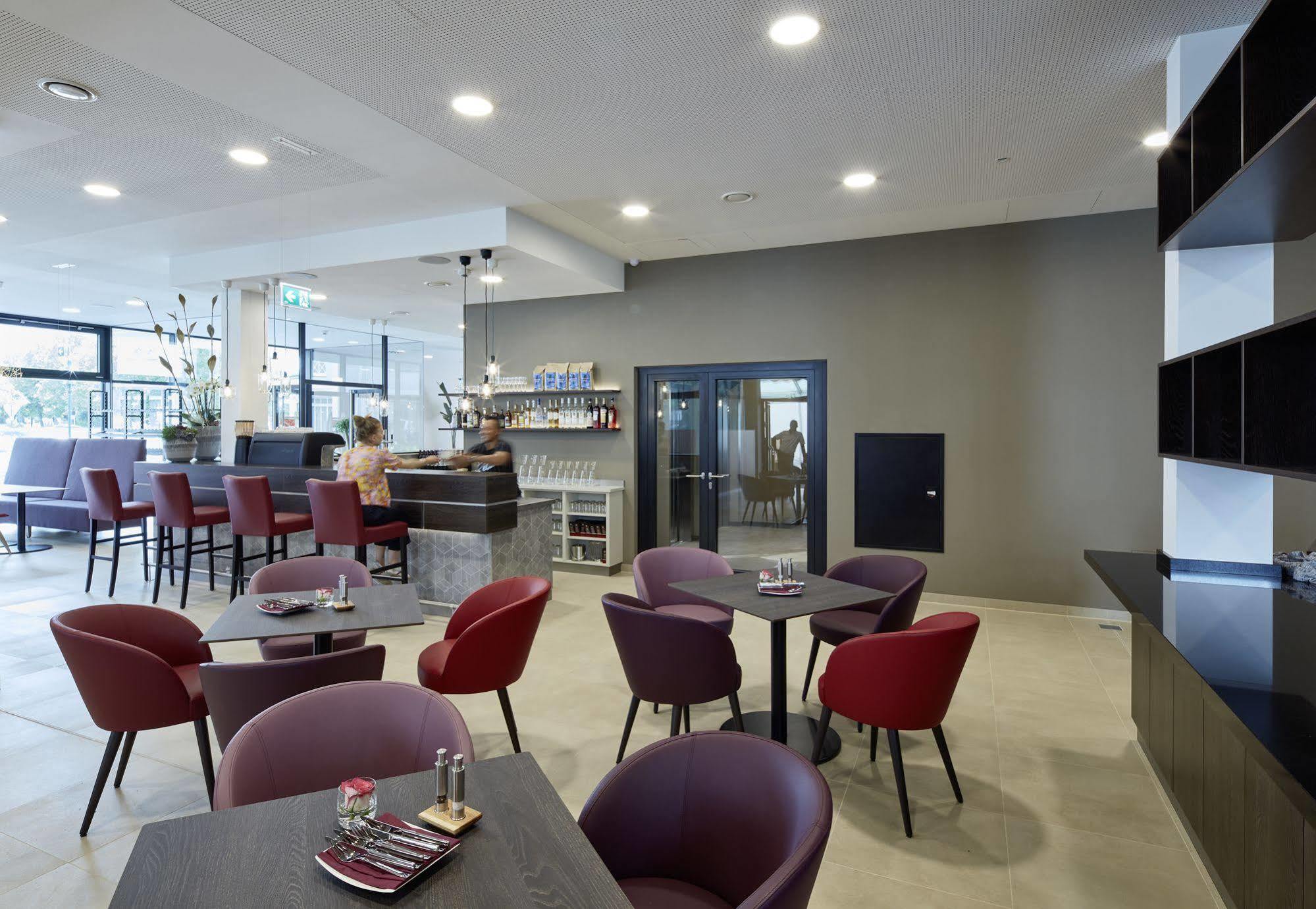 ไดมอนด์ ซิตี้ โฮเทล ทูลน์ Hotel Tulln An Der Donau ภายนอก รูปภาพ